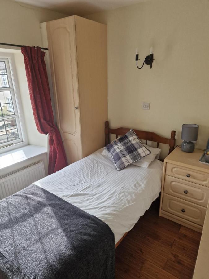 Bed and Breakfast The Stowey Arms Эксетер Экстерьер фото